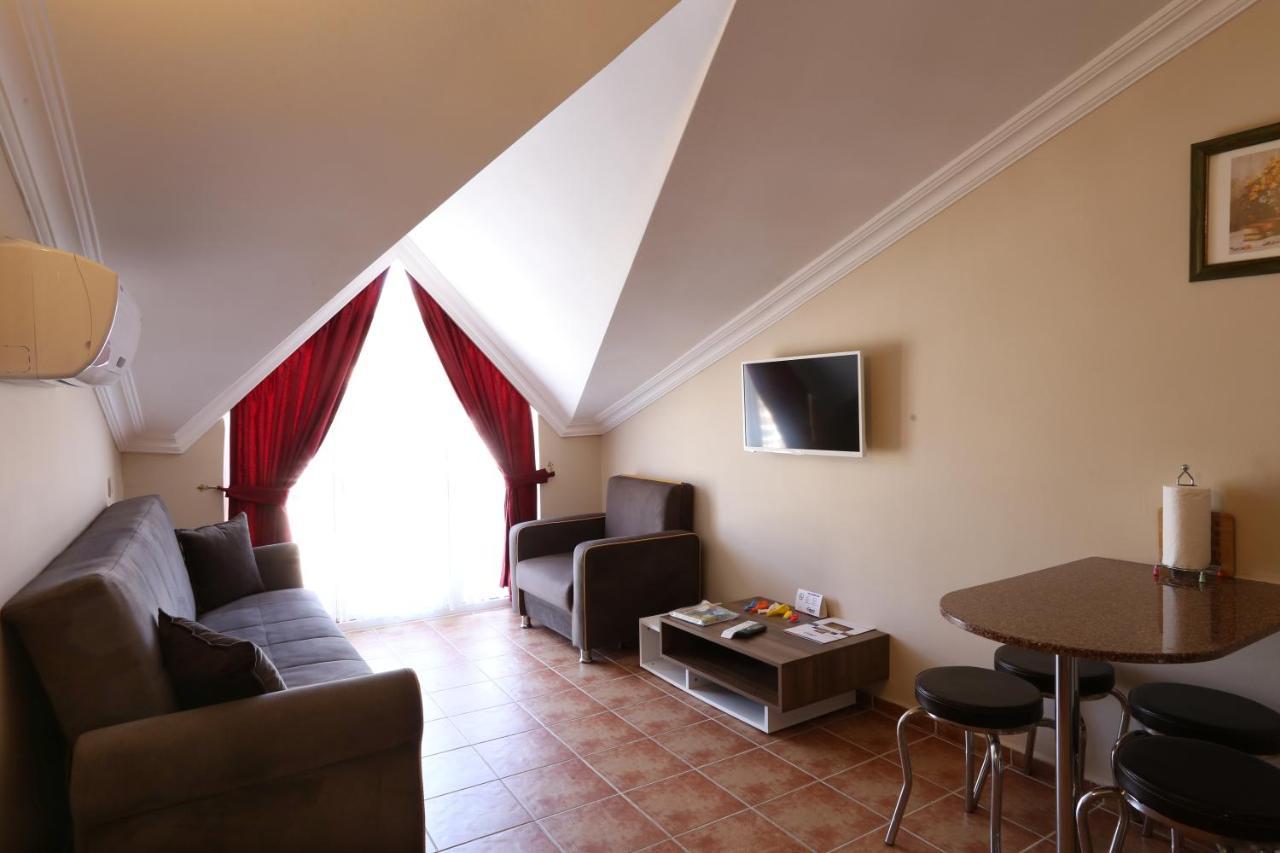 Comet De Luxe Marmaris Exterior photo
